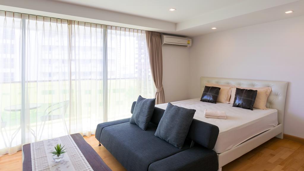 Rocco Hua Hin Beach Seaview Exterior photo