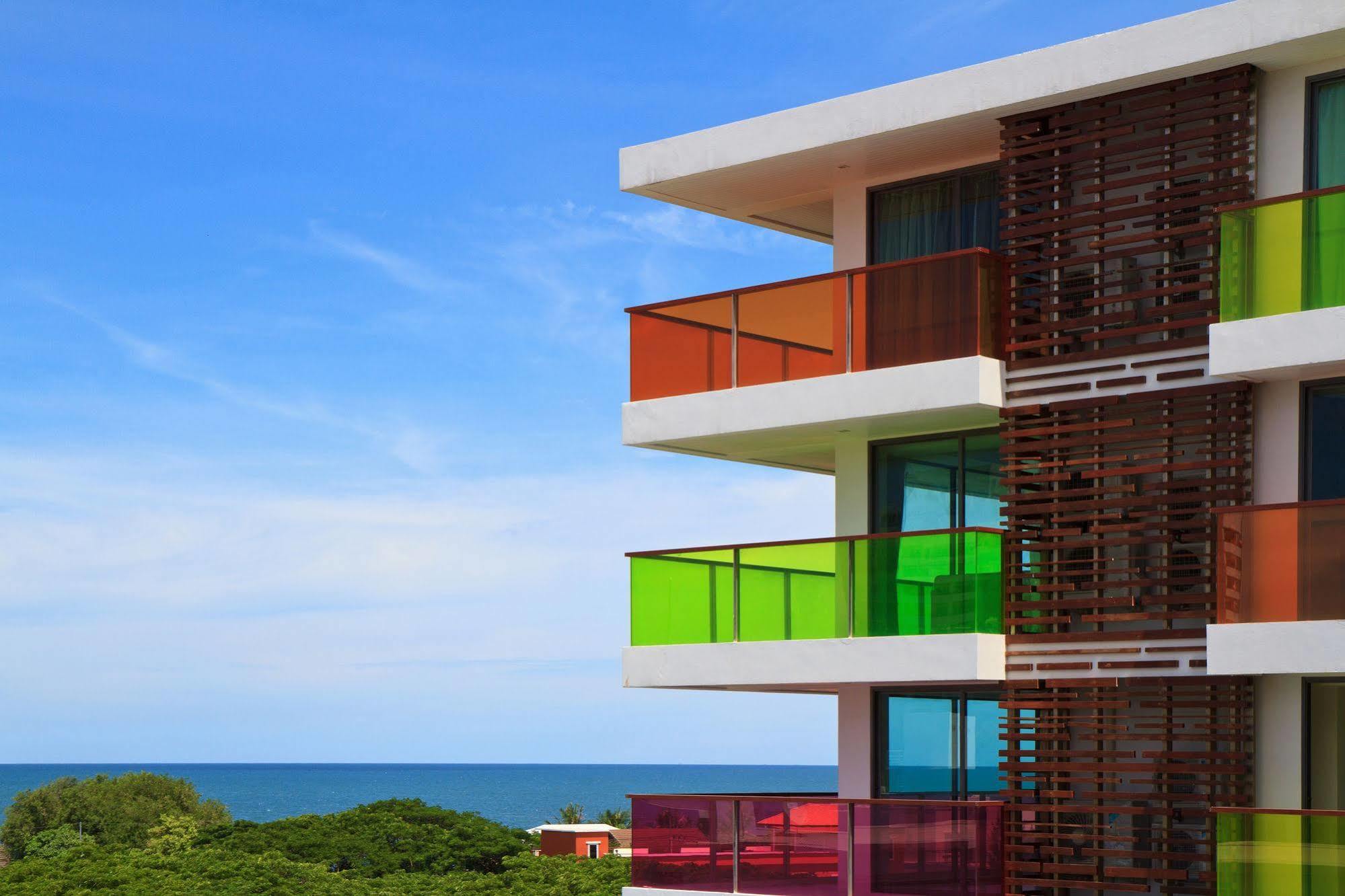 Rocco Hua Hin Beach Seaview Exterior photo